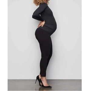GOOD AMERICAN The Home Stretch Maternity Jeans